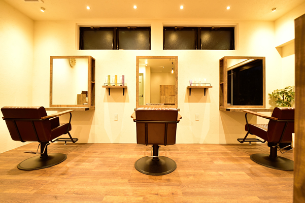 lilum hair lounge